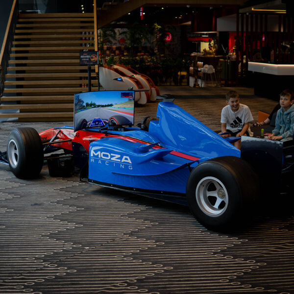 F1 movie APOLLO kino