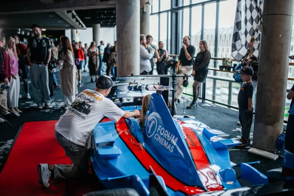 F1 movie pirmizrāde